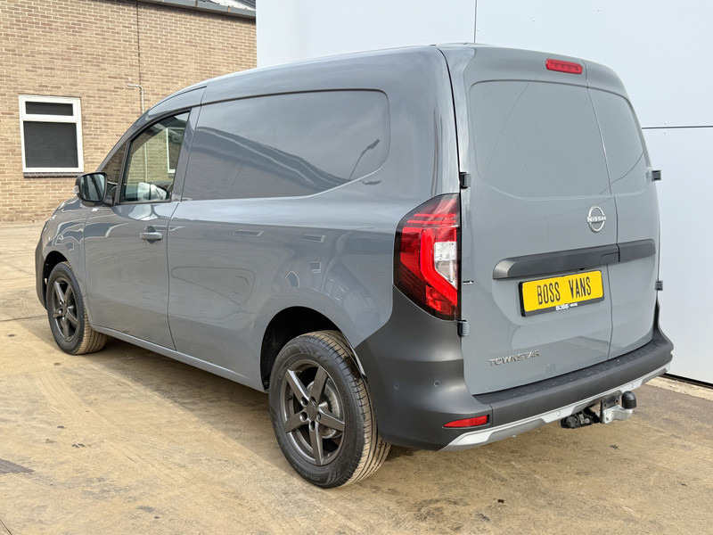 Nissan Townstar N-Connecta 1.3 130PK **Benzine** L1H1 Airco Carplay Cruise Control Trekhaak Keyless Start Stoelverwarming Parkeersensoren voor achter - Fourgonnette: photos 2 Nissan Townstar N-Connecta 1.3 130PK **Benzine** L1H1 Airco Carplay Cruise Control Trekhaak Keyless Start Stoelverwarming Parkeersensoren voor achter - Fourgonnette: photos 2