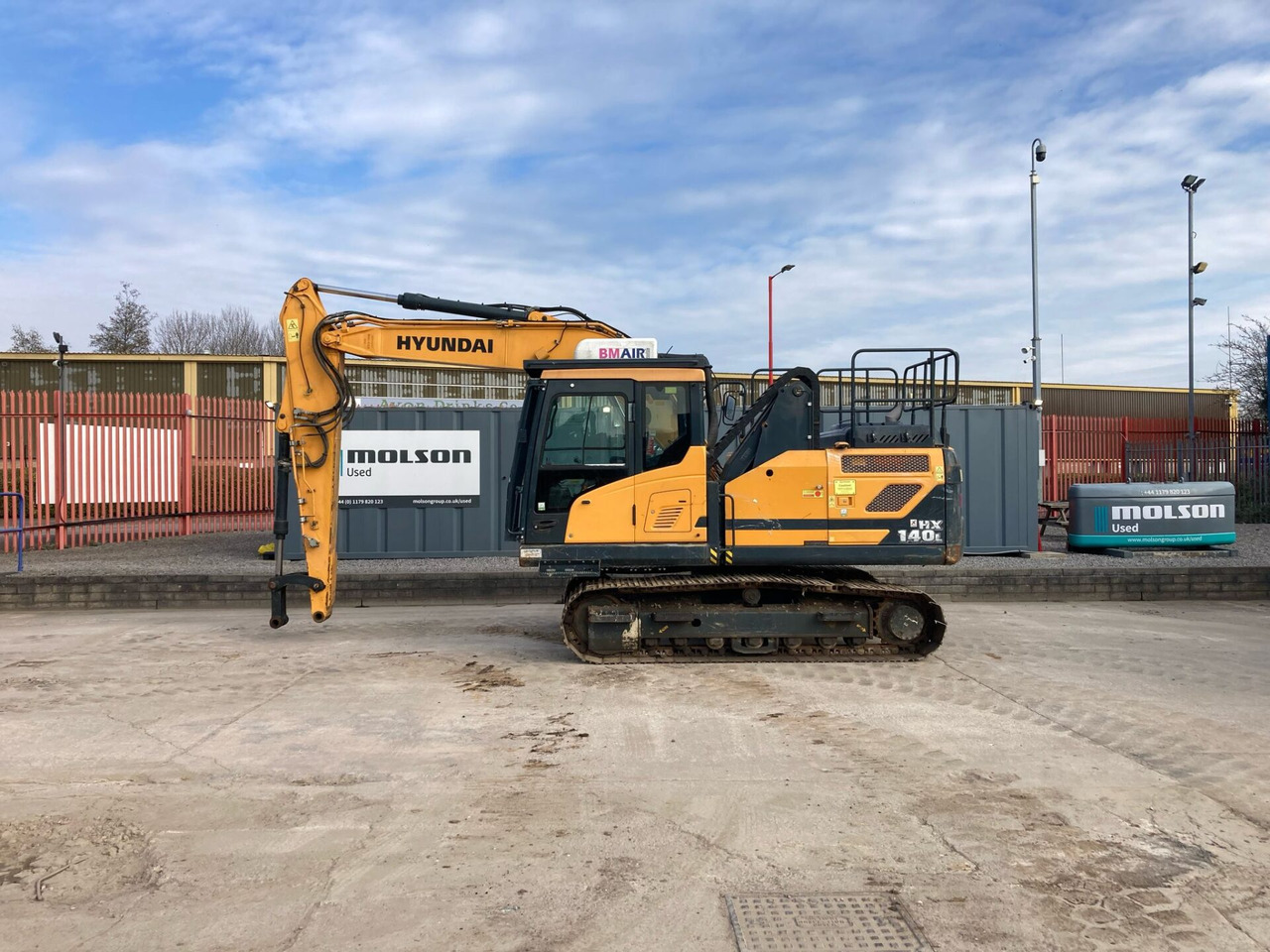 Hyundai HX140L HRC - Pelle sur chenille: photos 2 Hyundai HX140L HRC - Pelle sur chenille: photos 2