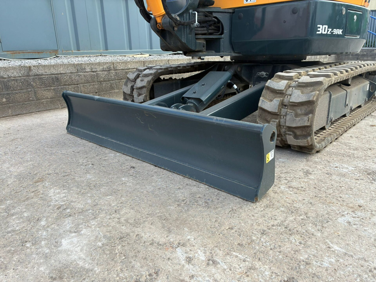 Mini pelle Hyundai R30Z-9AK: photos 12 Mini pelle Hyundai R30Z-9AK: photos 12