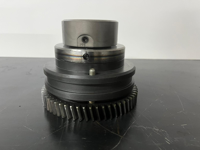 Liebherr A974 / P964 / P974 / R944 / R954 / R964 / R964B / R974 / R974B - A 974 / P 964 / P 974 / R 944 / R 954 / R 964 / R 964B / R 974 - Système de carburant: photos 4 Liebherr A974 / P964 / P974 / R944 / R954 / R964 / R964B / R974 / R974B - A 974 / P 964 / P 974 / R 944 / R 954 / R 964 / R 964B / R 974 - Système de carburant: photos 4