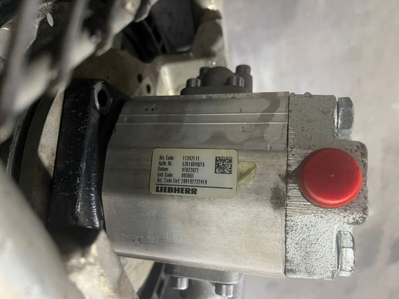 Liebherr R926 / R920 / R918 / LO1920 / LOS918 / LOS920 / LOS926 / A914 / A916 / LH22- R 926 / R 920 / R 918 / LO 1920 / LOS 918 / LOS 920 - Ventilateur: photos 3 Liebherr R926 / R920 / R918 / LO1920 / LOS918 / LOS920 / LOS926 / A914 / A916 / LH22- R 926 / R 920 / R 918 / LO 1920 / LOS 918 / LOS 920 - Ventilateur: photos 3