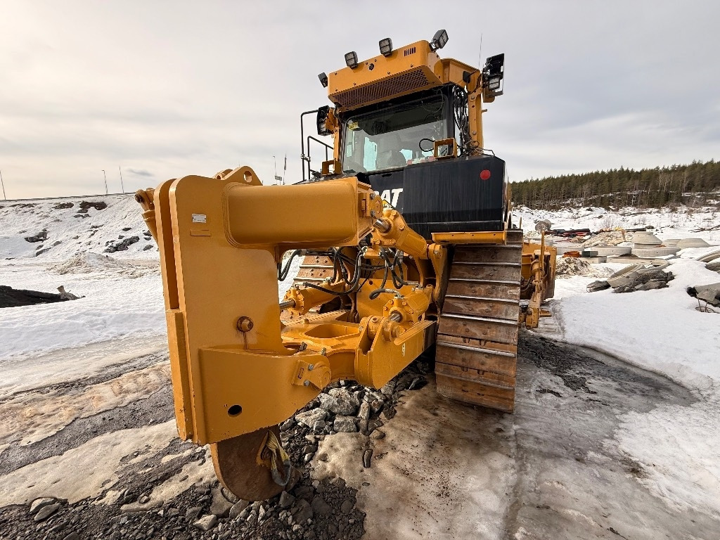 CAT D8T - Bulldozer: photos 5 CAT D8T - Bulldozer: photos 5