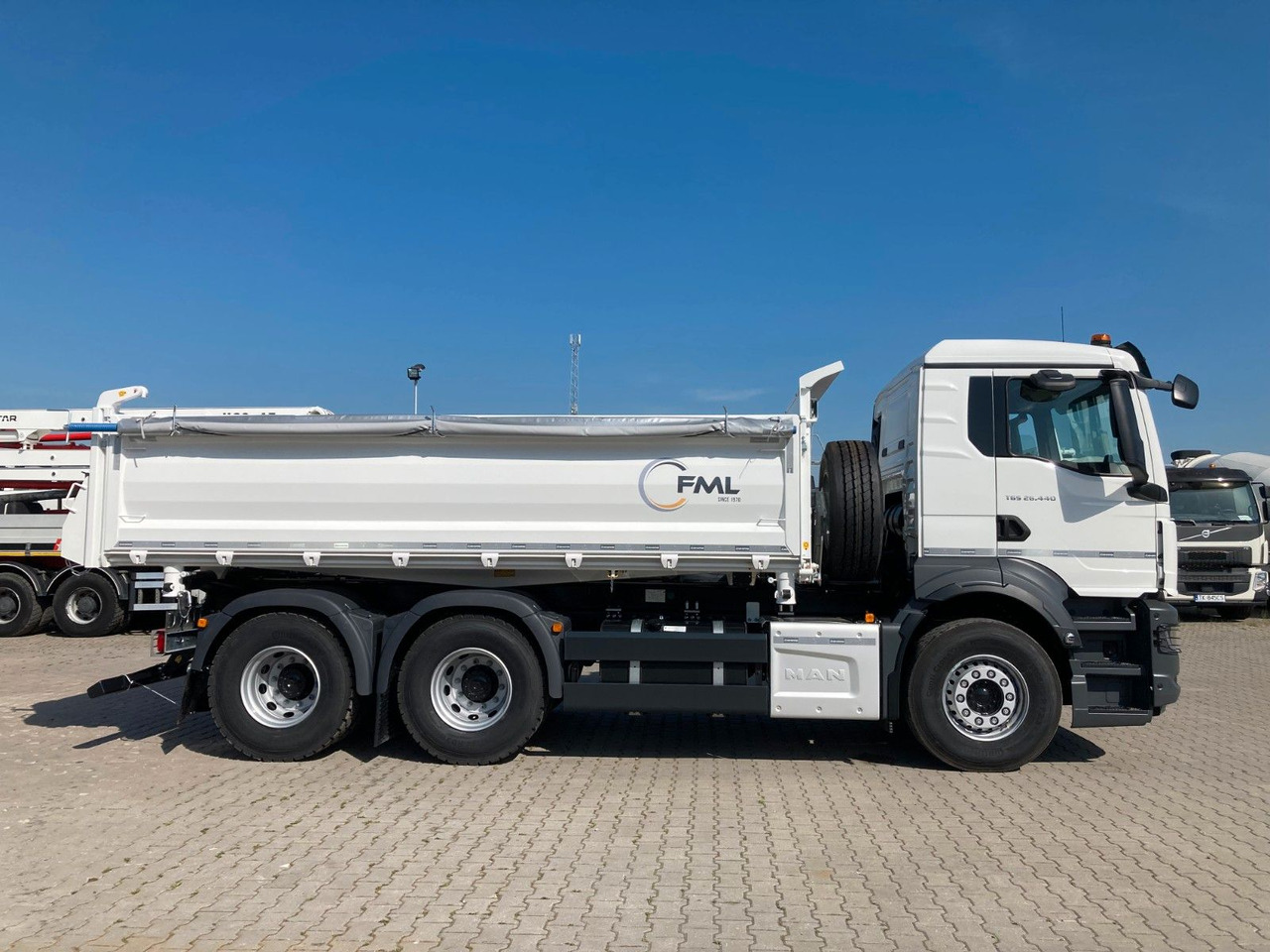MAN TGS 26.440 6X4 FML DREISEITENKIPPER HARDOX - Camion benne: photos 3 MAN TGS 26.440 6X4 FML DREISEITENKIPPER HARDOX - Camion benne: photos 3