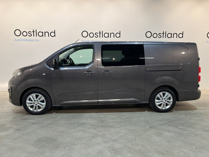 Peugeot e-Expert EV L3 DC Dubbel Cabine 75 kWh / 2X Schuifdeur / Trekhaak / Camera / Leder / CarPlay / Navigatie / Clima / Cruise / 49.300 KM !! - Fourgonnette, Utilitaire double cabine: photos 2 Peugeot e-Expert EV L3 DC Dubbel Cabine 75 kWh / 2X Schuifdeur / Trekhaak / Camera / Leder / CarPlay / Navigatie / Clima / Cruise / 49.300 KM !! - Fourgonnette, Utilitaire double cabine: photos 2