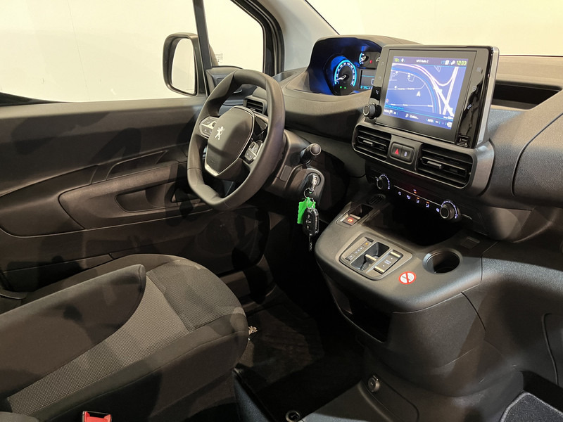 Peugeot e-Partner Premium Long 50 kWh / 100% Elektrisch / Airco / Cruise Control / PDC / Navigatie / CarPlay/ 2.500 KM !! - Fourgonnette, Utilitaire électrique: photos 3 Peugeot e-Partner Premium Long 50 kWh / 100% Elektrisch / Airco / Cruise Control / PDC / Navigatie / CarPlay/ 2.500 KM !! - Fourgonnette, Utilitaire électrique: photos 3