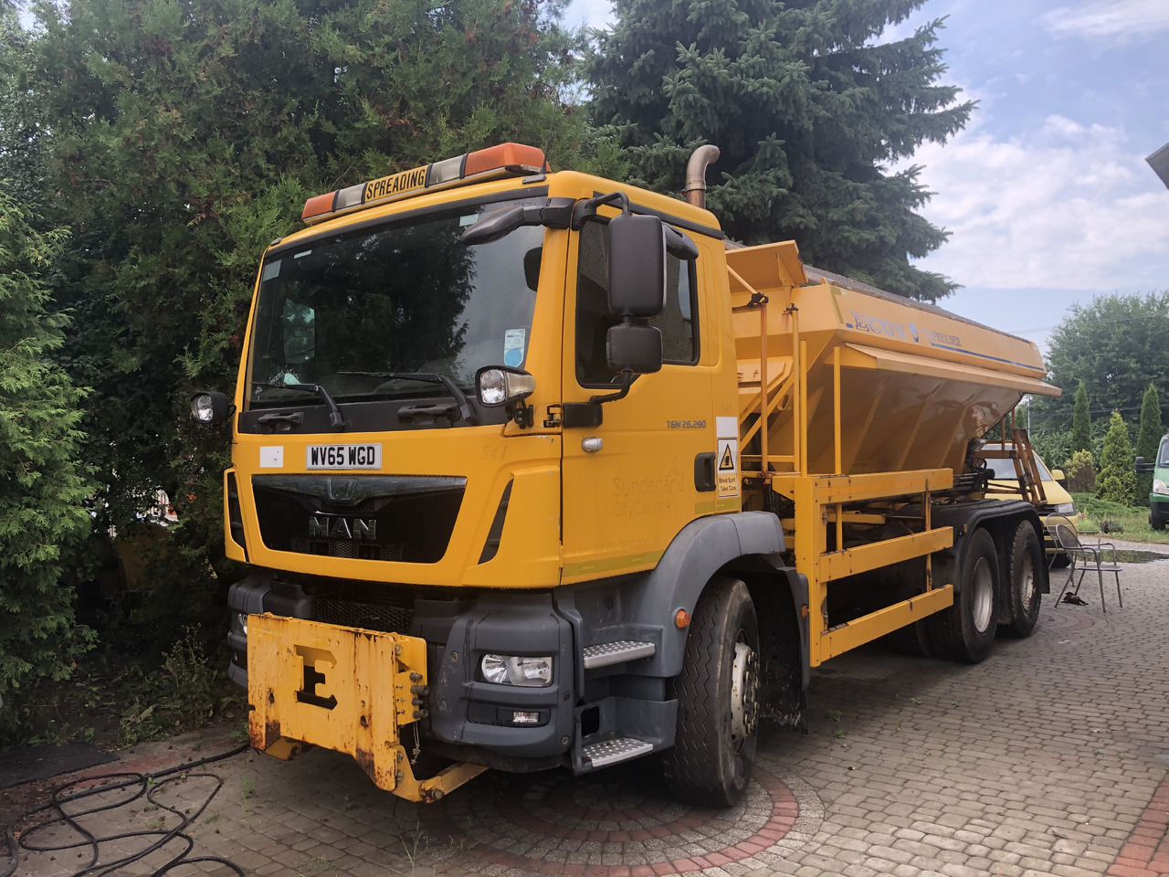 MAN TGM 26.290 Gritter/spreder 6x4 plough - Véhicule de voirie/ Spécial: photos 1 MAN TGM 26.290 Gritter/spreder 6x4 plough - Véhicule de voirie/ Spécial: photos 1
