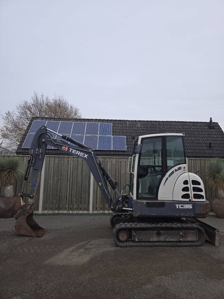 Terex TC 35 - Mini pelle: photos 1 Terex TC 35 - Mini pelle: photos 1