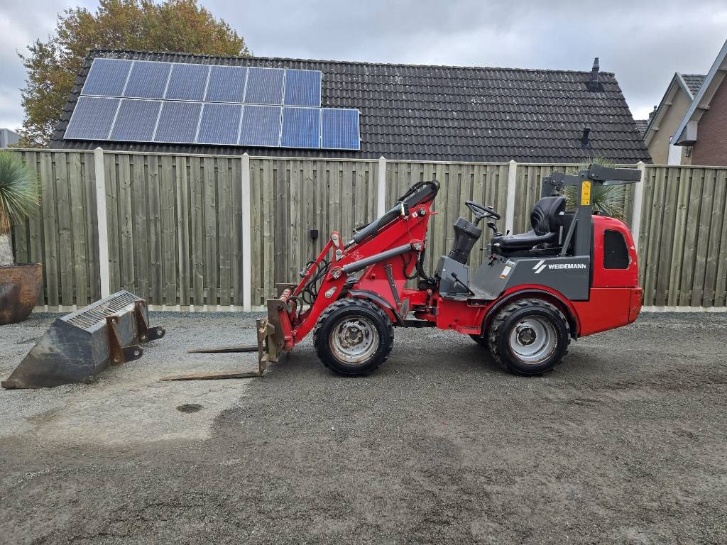 Weidemann 1240 - Valet de ferme: photos 1 Weidemann 1240 - Valet de ferme: photos 1