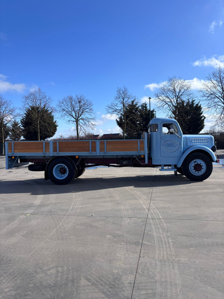 Camion plateau Scania Scania 111: photos 10 Camion plateau Scania Scania 111: photos 10