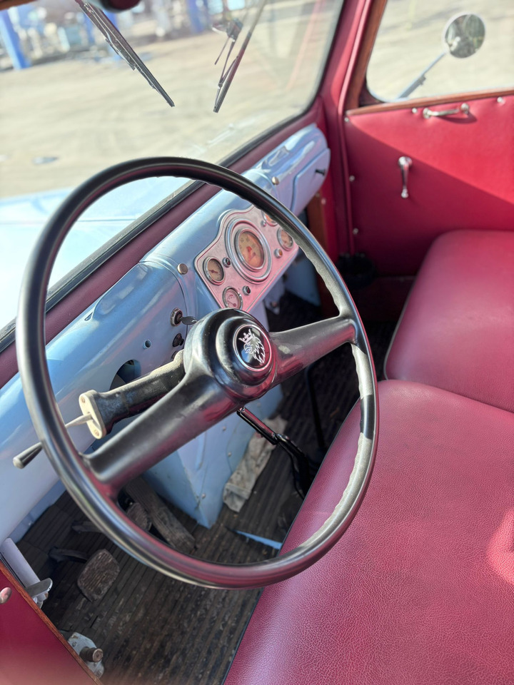 Camion plateau Scania Scania 111: photos 14 Camion plateau Scania Scania 111: photos 14