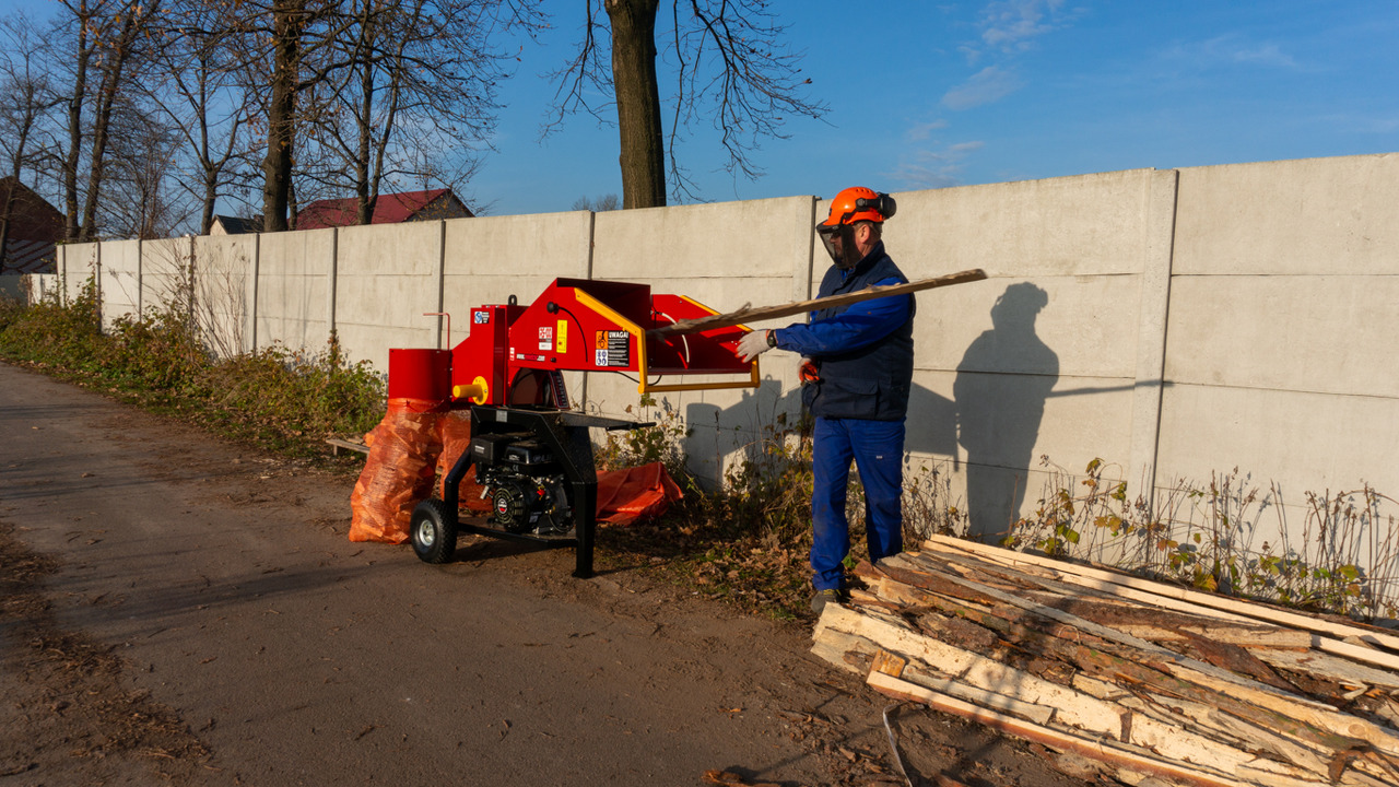 Broyeur de végétaux neuf REMET RS100: photos 15