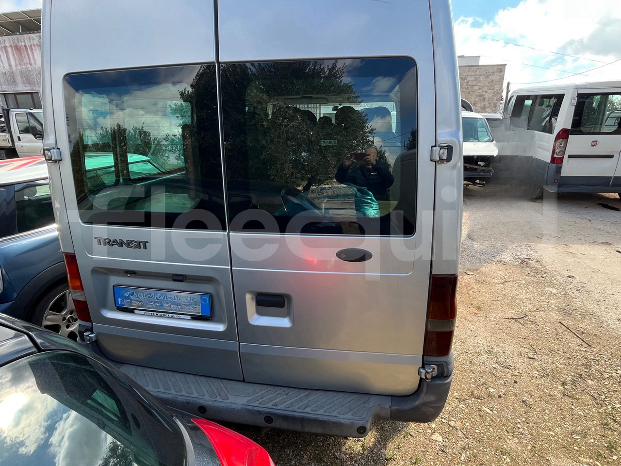 Ford Transit - Autocar: photos 5 Ford Transit - Autocar: photos 5