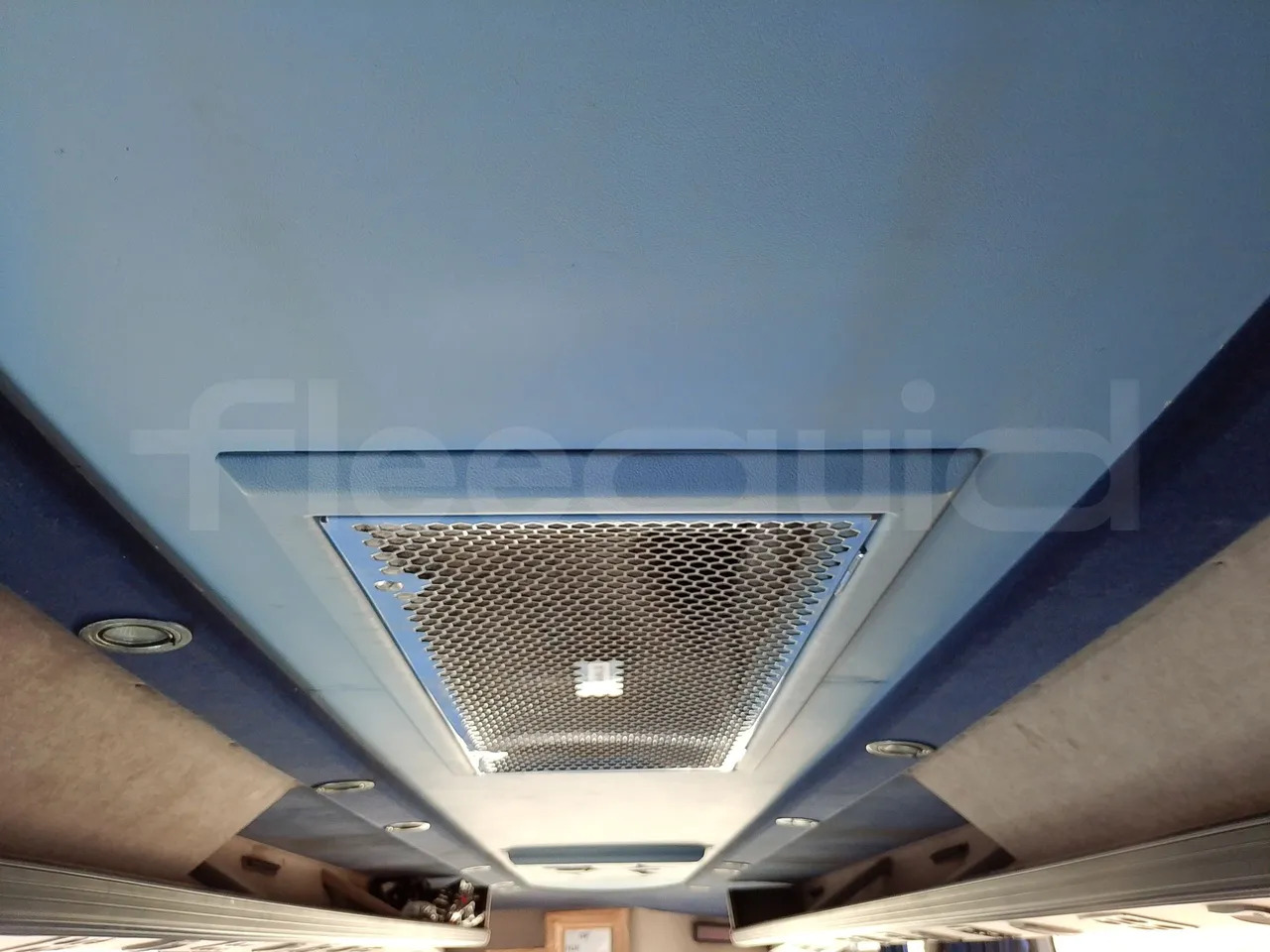 Autocar Iveco Daily: photos 36