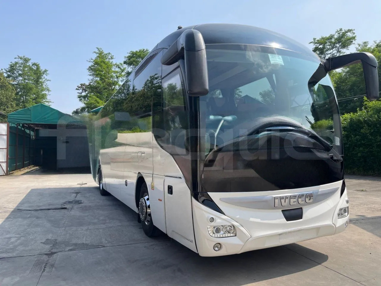 Autocar Iveco Magelys: photos 1