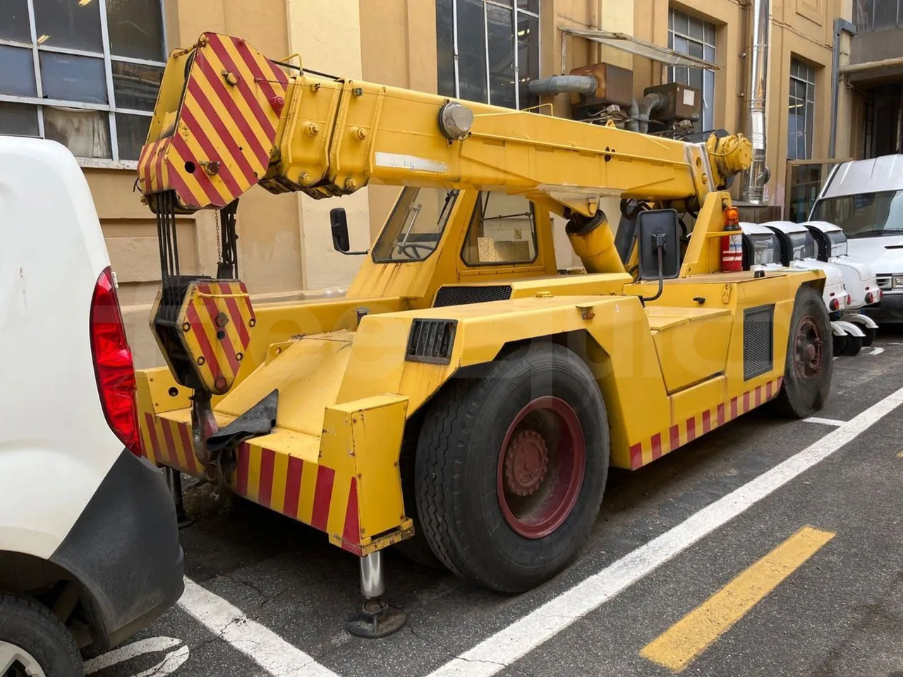 Manghi Gru MTA 160/1 - Grue mobile: photos 1 Manghi Gru MTA 160/1 - Grue mobile: photos 1