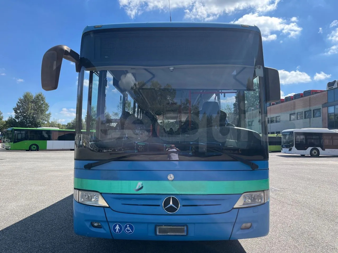 Mercedes-Benz Integro - Bus interurbain: photos 2 Mercedes-Benz Integro - Bus interurbain: photos 2