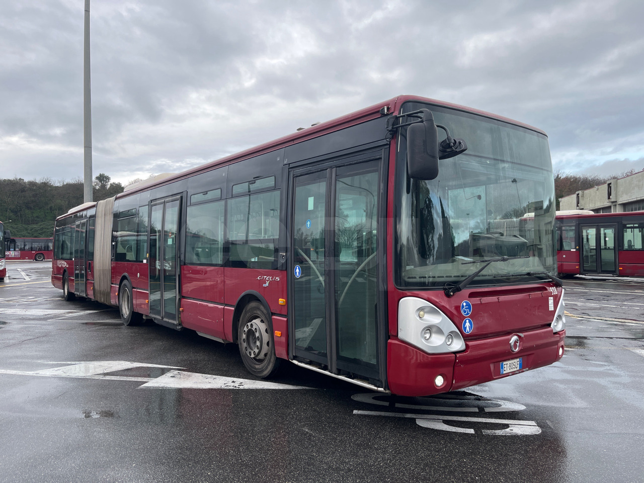 N. 2 Iveco Citelis - Bus urbain: photos 1 N. 2 Iveco Citelis - Bus urbain: photos 1
