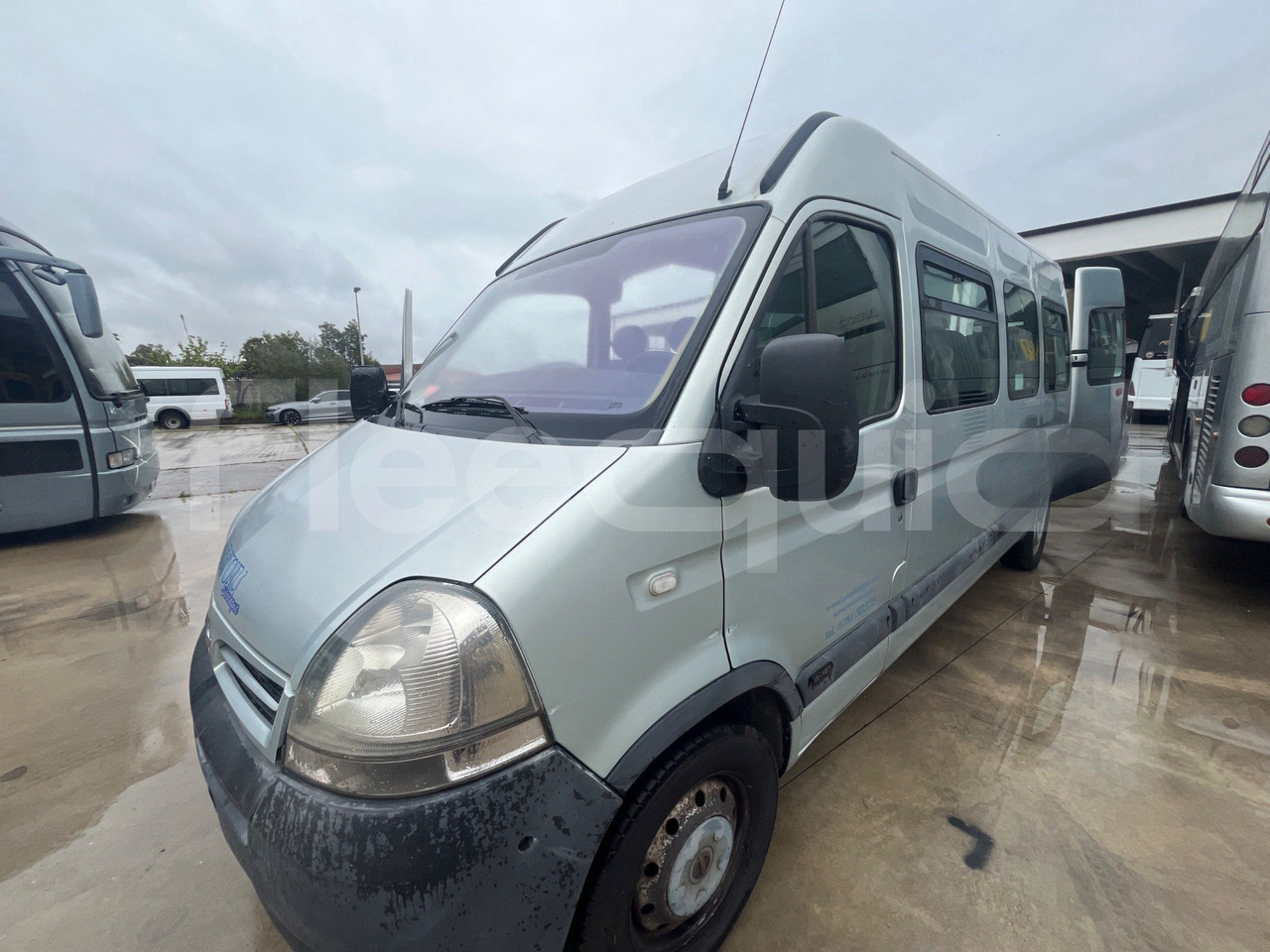 Nissan Interstar - Minibus, Transport de personnes: photos 4 Nissan Interstar - Minibus, Transport de personnes: photos 4