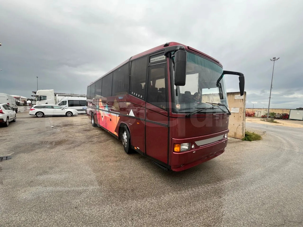 Volvo B12 - Autocar: photos 1 Volvo B12 - Autocar: photos 1