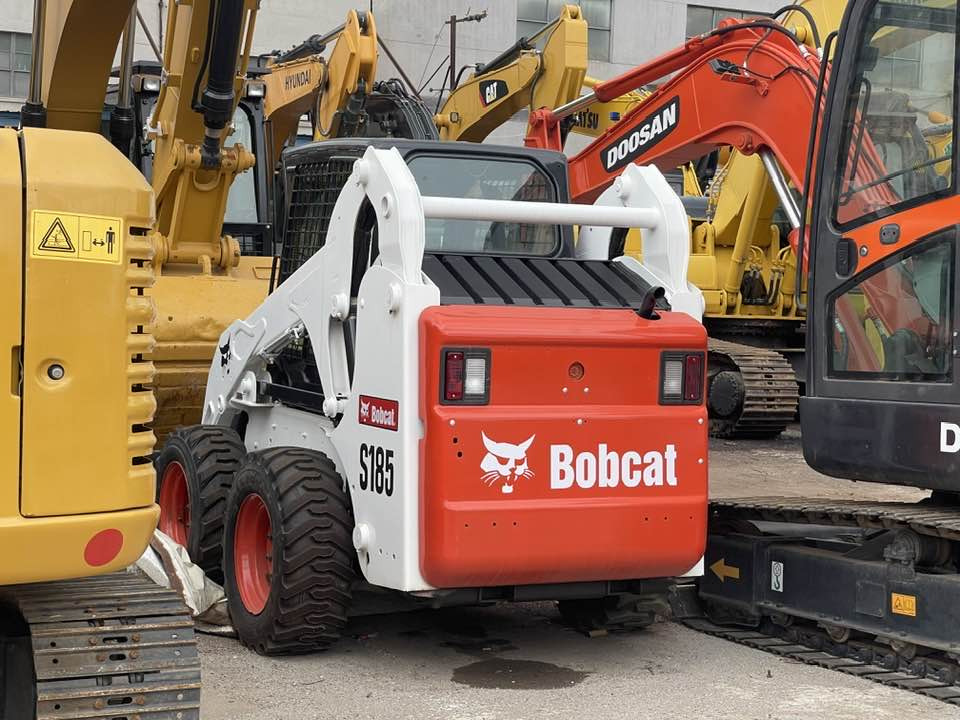 Bobcat S185 S185 - Mini chargeuse: photos 4 Bobcat S185 S185 - Mini chargeuse: photos 4