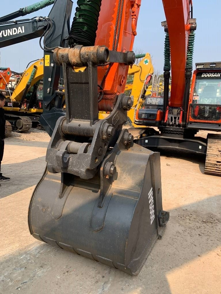 Doosan DX 300 LCA - Pelle sur chenille: photos 4 Doosan DX 300 LCA - Pelle sur chenille: photos 4
