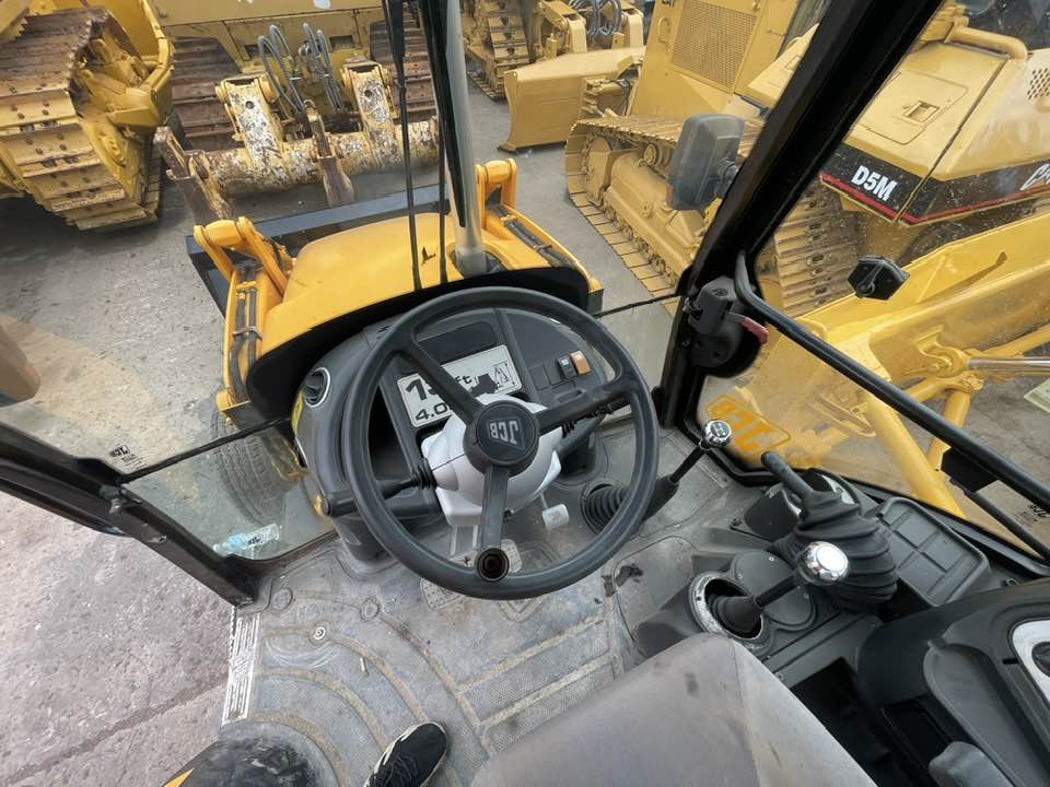 JCB 3CX - Tractopelle: photos 5 JCB 3CX - Tractopelle: photos 5
