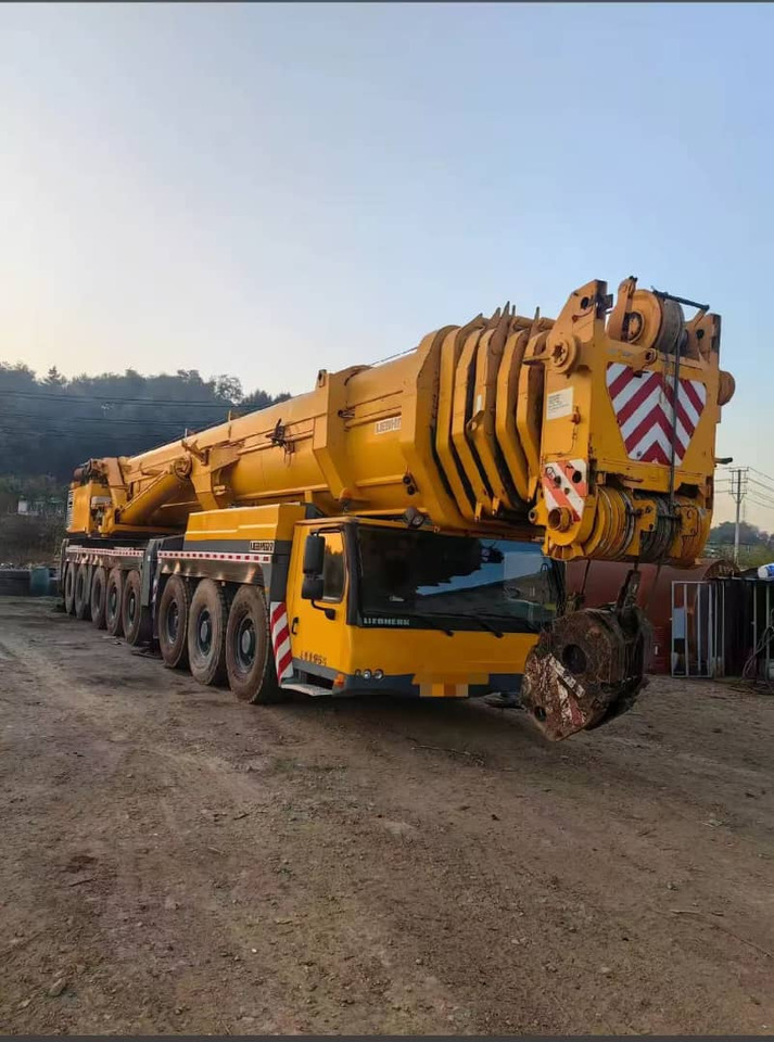 LIEBHERR LTM 1500-8.1 - Grue tout-terrain: photos 2 LIEBHERR LTM 1500-8.1 - Grue tout-terrain: photos 2