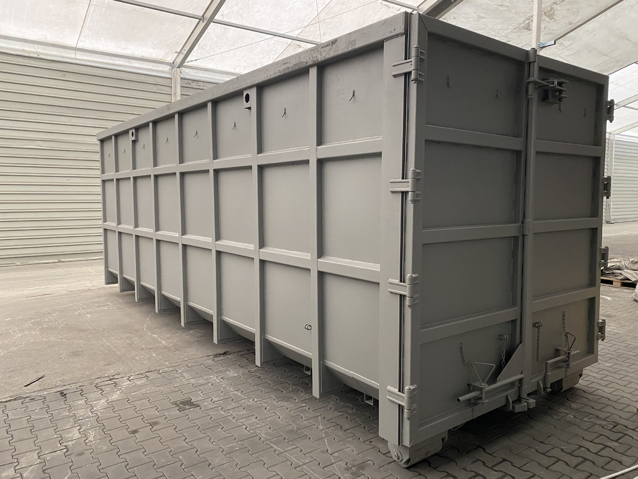 Benne ampliroll pour transport de déchets neuf Metal-K Container/Abrollcontainer KP40SW: photos 10