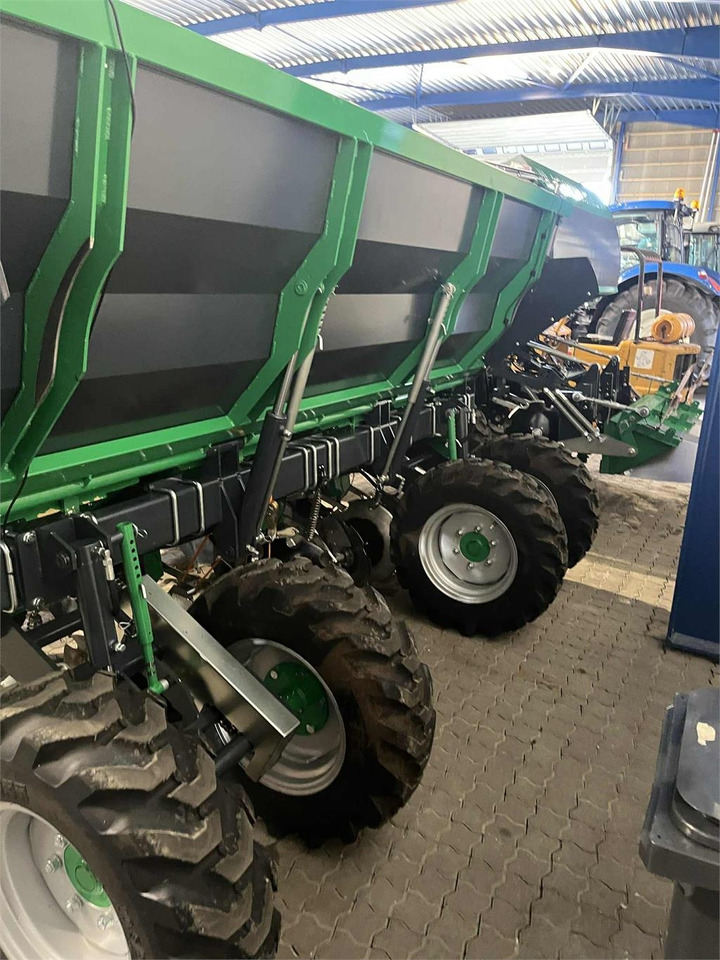 Agronomic 4RBSS  - Planteuse de pommes de terre: photos 3 Agronomic 4RBSS  - Planteuse de pommes de terre: photos 3