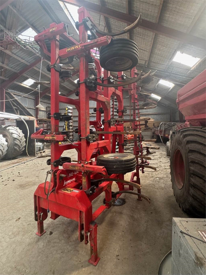 He-Va TRIPLE-TILLER AIRY 6 - Herse: photos 2 He-Va TRIPLE-TILLER AIRY 6 - Herse: photos 2