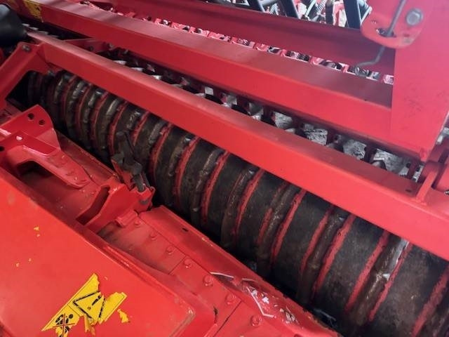Kuhn SITERA 4000 + TF1500 - Combiné de semis: photos 5 Kuhn SITERA 4000 + TF1500 - Combiné de semis: photos 5