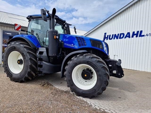 New Holland T8.435 PLMI UC ST. V - Tracteur agricole: photos 3 New Holland T8.435 PLMI UC ST. V - Tracteur agricole: photos 3
