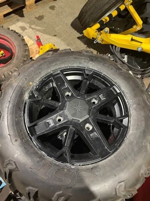 Polaris ALU. FÆLGE SÆT 14 - Jante pour Quadricycle: photos 1 Polaris ALU. FÆLGE SÆT 14 - Jante pour Quadricycle: photos 1
