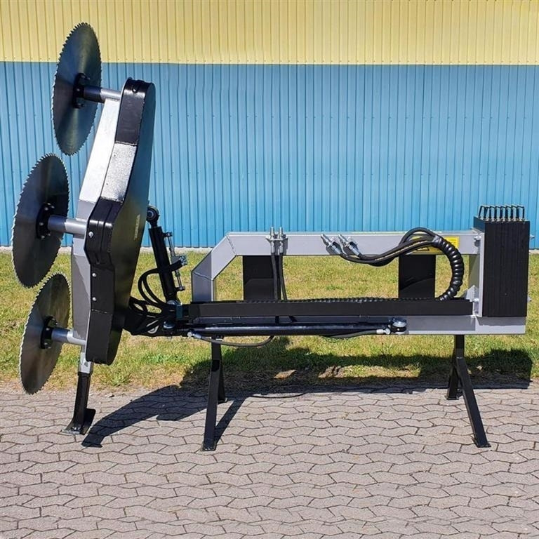 Dk-Tec - Broyeur/ Épareuse: photos 1 Dk-Tec - Broyeur/ Épareuse: photos 1