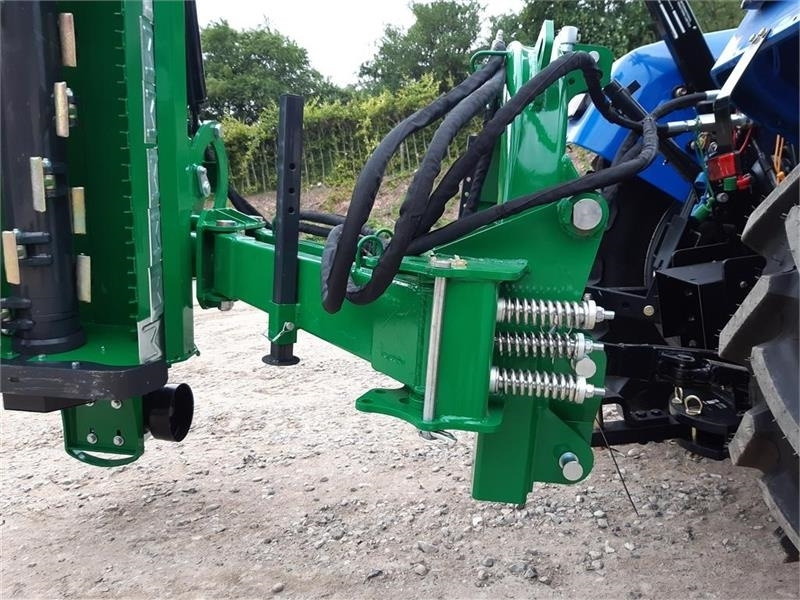 Dk-Tec slagleklipper 240 svær model - Broyeur d'accotement: photos 3 Dk-Tec slagleklipper 240 svær model - Broyeur d'accotement: photos 3