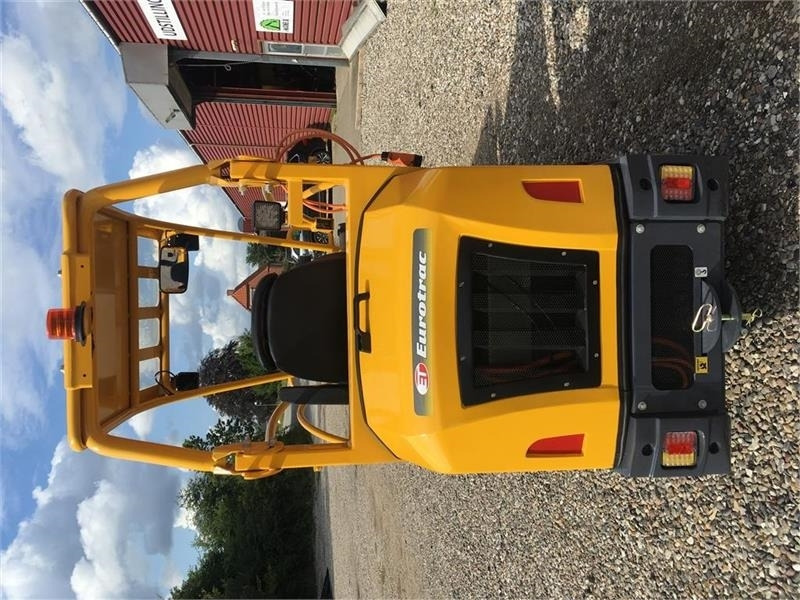 Eurotrac E11-El lang arm - Valet de ferme: photos 4 Eurotrac E11-El lang arm - Valet de ferme: photos 4