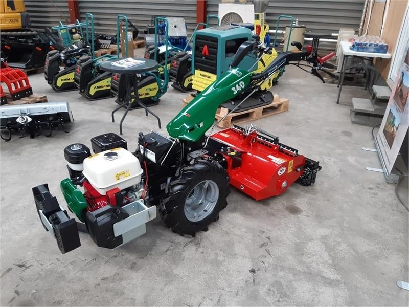 Ferrari 340 el-start  - Tracteur communal: photos 4 Ferrari 340 el-start  - Tracteur communal: photos 4