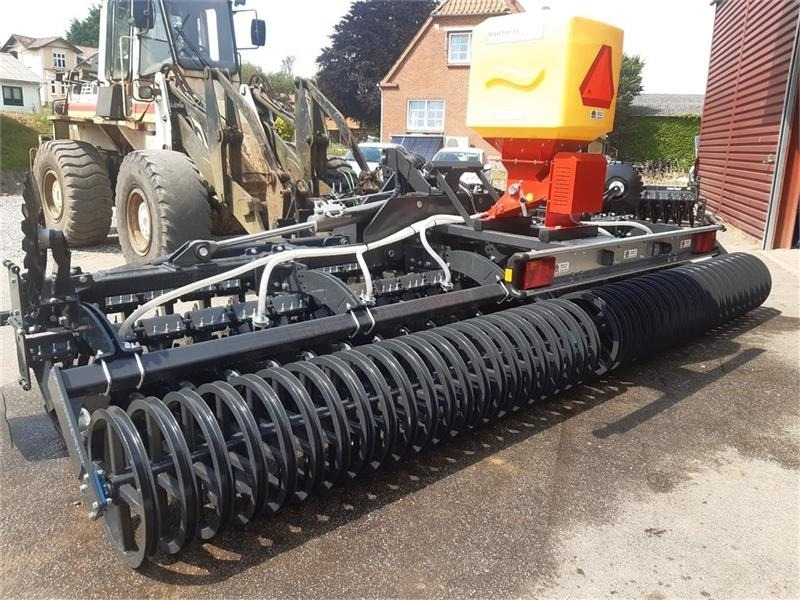 Inter-Tech disc harve med frø udstyr - Cover crop: photos 5 Inter-Tech disc harve med frø udstyr - Cover crop: photos 5