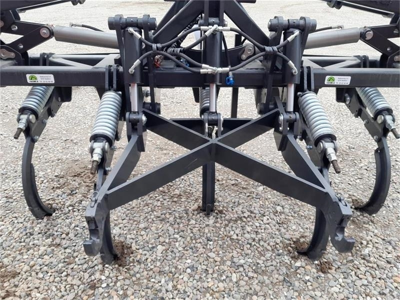 Bineuse Intertec FORTSATS 6 METER MED LIFT: photos 6 Bineuse Intertec FORTSATS 6 METER MED LIFT: photos 6