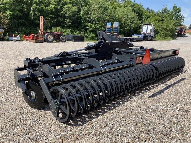 J-Maskiner 6 m. disc harve - Cover crop: photos 5 J-Maskiner 6 m. disc harve - Cover crop: photos 5