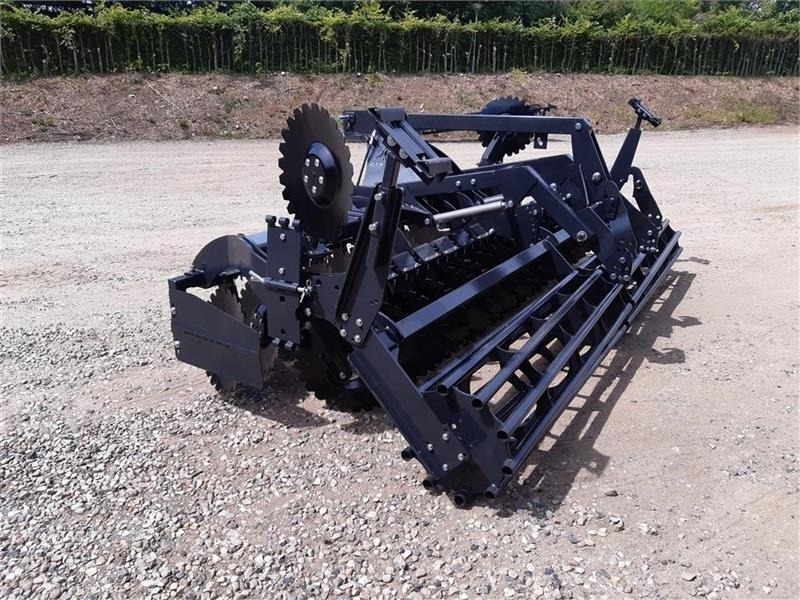 J-Maskiner IT-4000 med hydraulisk lift - Cover crop: photos 4 J-Maskiner IT-4000 med hydraulisk lift - Cover crop: photos 4