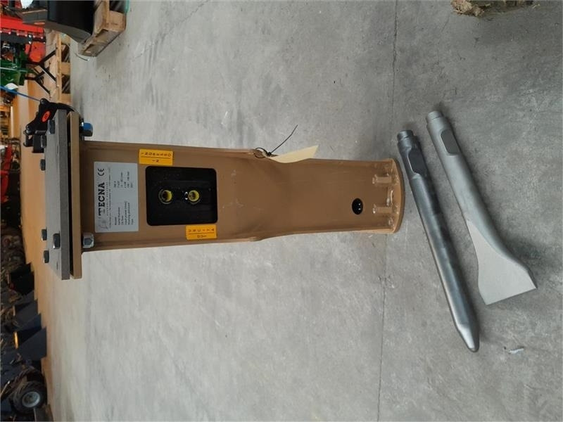 - - - TECNA TH80 - Marteau hydraulique pour Engins de chantier: photos 2 - - - TECNA TH80 - Marteau hydraulique pour Engins de chantier: photos 2