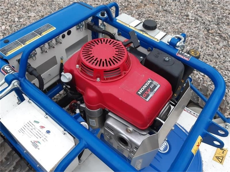 X-rot 70 cm med Honda GXV390 hybrid  - Motofaucheuse: photos 3 X-rot 70 cm med Honda GXV390 hybrid  - Motofaucheuse: photos 3
