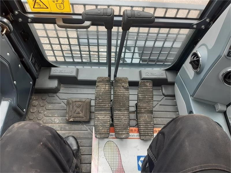 Crédit-bail de - - - xcmg xe150e  - - - xcmg xe150e: photos 14