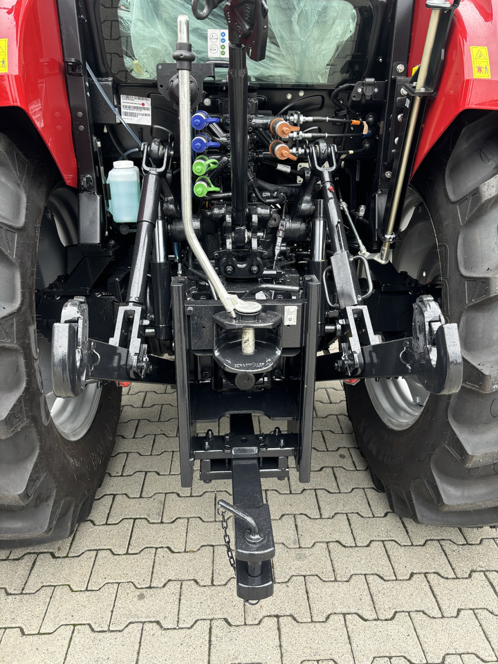 CASE FARMALL 100A - Tracteur agricole: photos 4 CASE FARMALL 100A - Tracteur agricole: photos 4