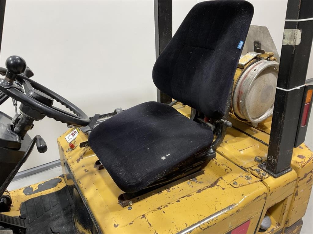 Daewoo G15S - Chariot élévateur à gaz: photos 5 Daewoo G15S - Chariot élévateur à gaz: photos 5