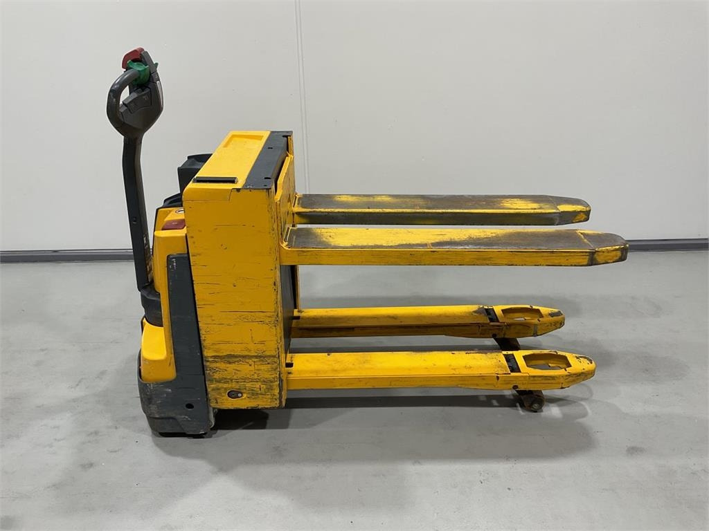 Jungheinrich EJE C20 - Transpalette: photos 1 Jungheinrich EJE C20 - Transpalette: photos 1