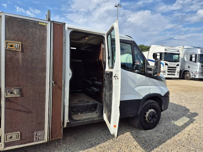 Iveco Daily 70c17 // med lad og presenning - Camion plateau: photos 5 Iveco Daily 70c17 // med lad og presenning - Camion plateau: photos 5