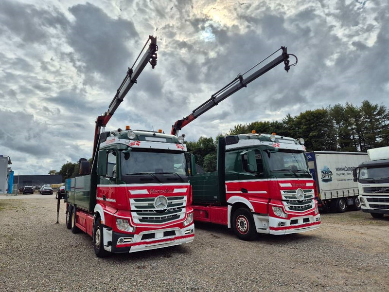 Mercedes-Benz Actros 2551/6x2 // Palfinger 16002 B // 2 x trucks - Camion grue: photos 2 Mercedes-Benz Actros 2551/6x2 // Palfinger 16002 B // 2 x trucks - Camion grue: photos 2