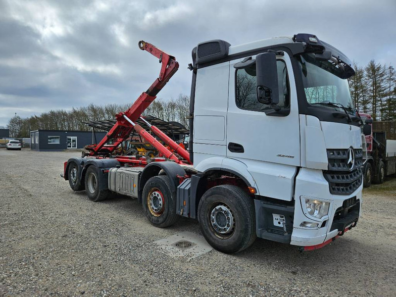 Mercedes-Benz Arocs 3246 L 8x2/4 //Kroghejs / Hook / Hagen// - Camion ampliroll: photos 2 Mercedes-Benz Arocs 3246 L 8x2/4 //Kroghejs / Hook / Hagen// - Camion ampliroll: photos 2